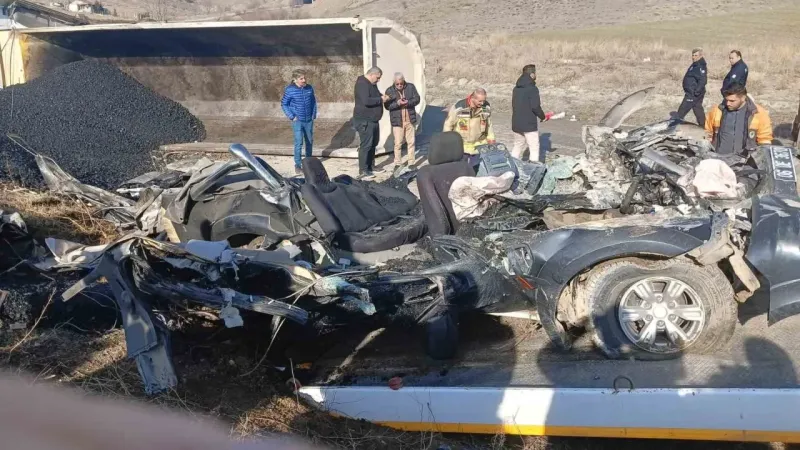 Hafriyat kamyonunun ezdiği 3 belediye işçisi hayatını kaybetti