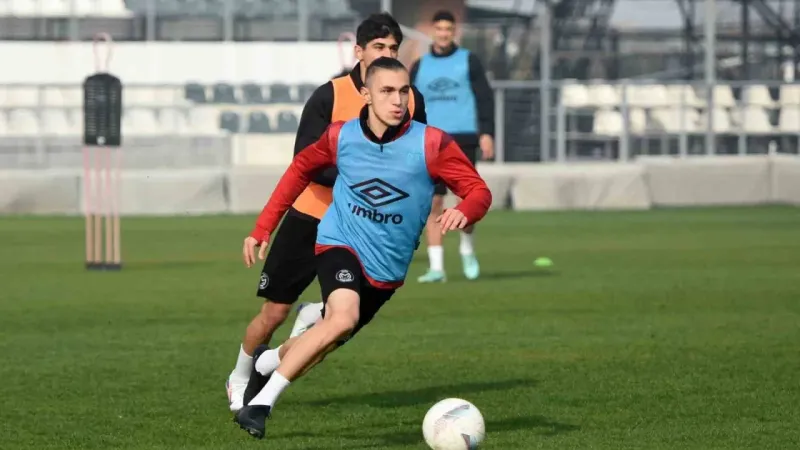 Manisa FK, İstanbulspor maçı hazırlıklarına başladı Manisa FK, İstanbulspor maçı hazırlıklarına başladı