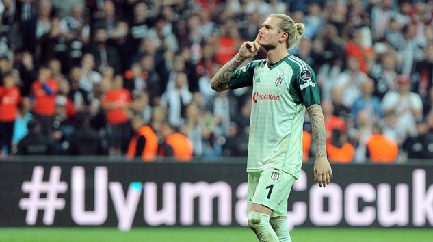 Beşiktaş, Loris Karius ile yollarını ayırdı yerine kim gelecek?