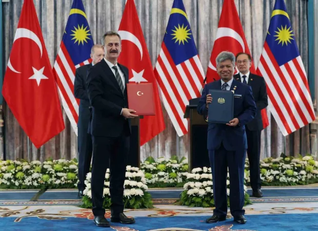 Türkiye ile Malezya arasında 11 anlaşma imzalandı Türkiye ile Malezya arasında 11 anlaşma imzalandı