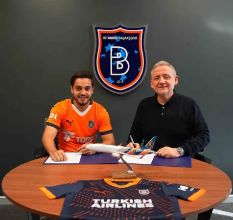 Başakşehir, 5 futbolcu transfer etti