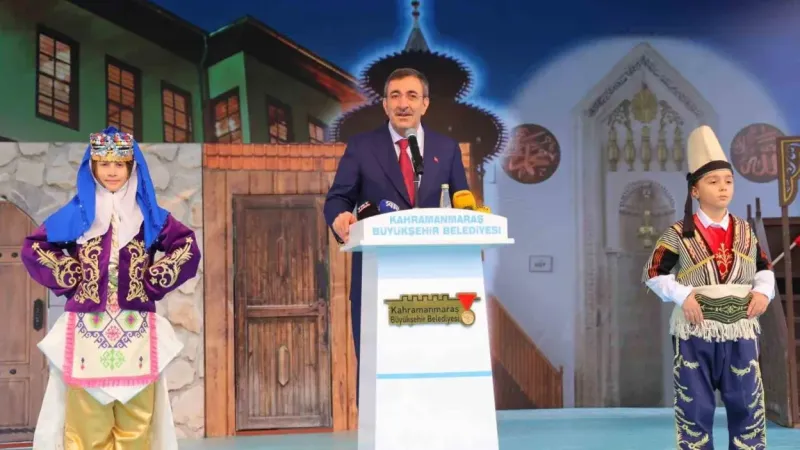Cumhurbaşkanı Yardımcısı Yılmaz: "Deprem bölgemize 2,6 trilyon lirayı aşan yatırımlar yaptık" Cumhurbaşkanı Yardımcısı Yılmaz: "Deprem bölgemize 2,6 trilyon lirayı aşan yatırımlar yaptık"