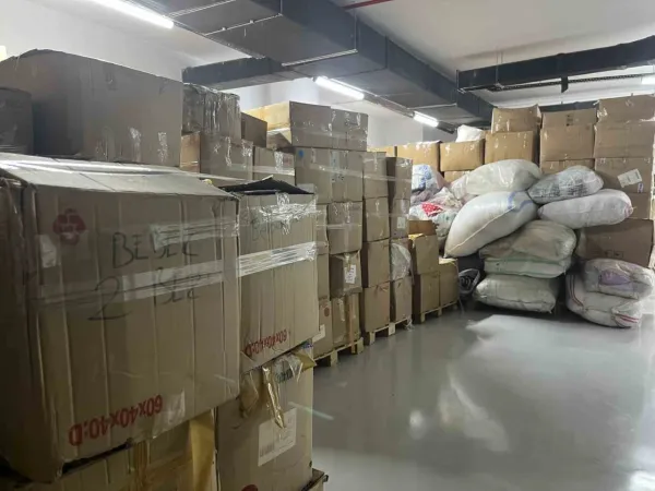 Esenyurt'ta skandal: Deprem yardımları 2 yıl sonra depodan çıktı