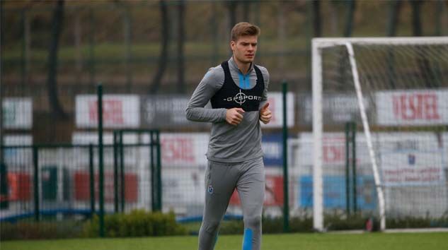 Trabzonsporlu Alexander Sörloth karantinaya alındı