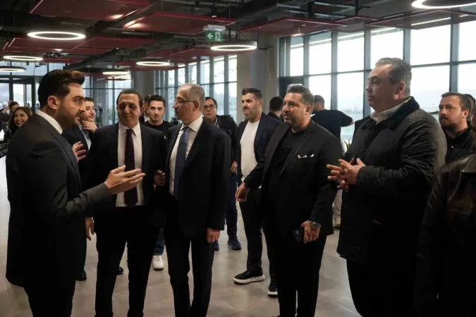 Galatasaray Kemerburgaz Metin Oktay Tesisleri tanıtıldı