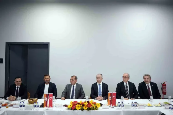 Galatasaray Kemerburgaz Metin Oktay Tesisleri tanıtıldı