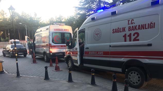 Konya’da tuz ruhu içen ikisi kardeş üç çocuk hastanelik oldu