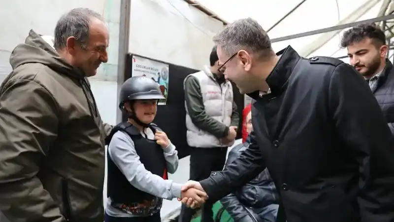 En güzel gülüşlü çocuklar doyasıya eğlendi