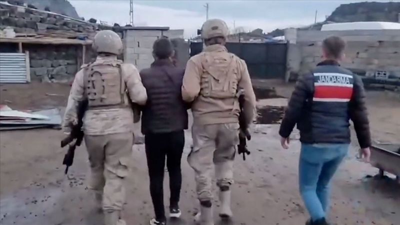 30 ilde terör örgütlerinde Gürz-28 operasyonu 30 ilde terör örgütlerinde Gürz-28 operasyonu