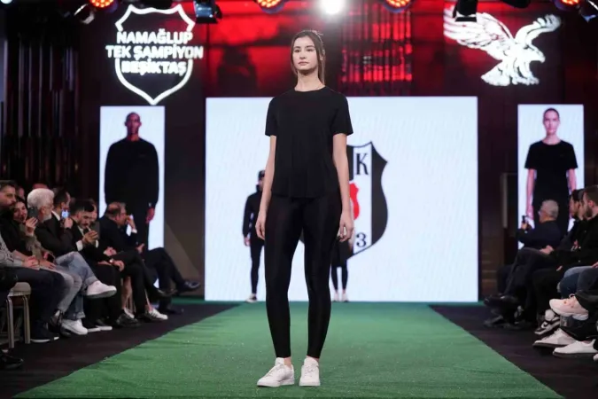 Beşiktaş’ta, Kartal Yuvası 2025-2026 Sonbahar - Kış koleksiyonu tanıtıldı Beşiktaş’ta, Kartal Yuvası 2025-2026 Sonbahar - Kış koleksiyonu tanıtıldı