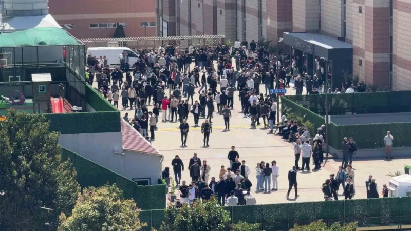 İstanbul’da 6.2 büyüklüğünde deprem İstanbul’da 6.2 büyüklüğünde deprem