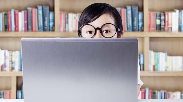 Türkiye’de ebeveynlerin yüzde 52’si çocuklarının fotoğraflarını ve bilgilerini sosyal medyada paylaşıyor