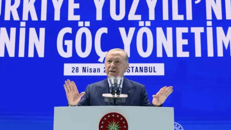 Cumhurbaşkanı Erdoğan: "Türkiye’de toplam 4 milyon 33 bin göçmen var"