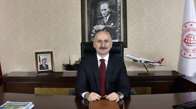 Türkiye’den geçen transit araçlara karantina süresi 72 saate indi