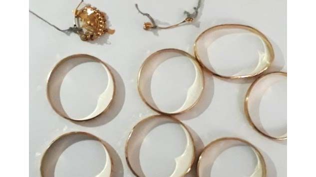 Gasp edilen altınlar, çöp torbasından çıktı