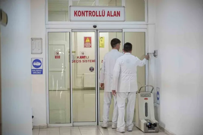 Mehmetçiğin içtiği sütten, yediği konserveye kadar hepsi bu laboratuvardan geçiyor Mehmetçiğin içtiği sütten, yediği konserveye kadar hepsi bu laboratuvardan geçiyor