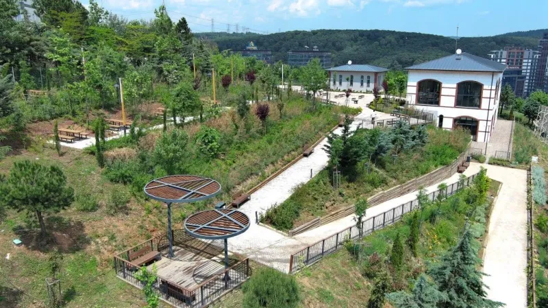 Kağıthane Millet Bahçesi ve Tabiat Parkı hizmete açıldı Kağıthane Millet Bahçesi ve Tabiat Parkı hizmete açıldı