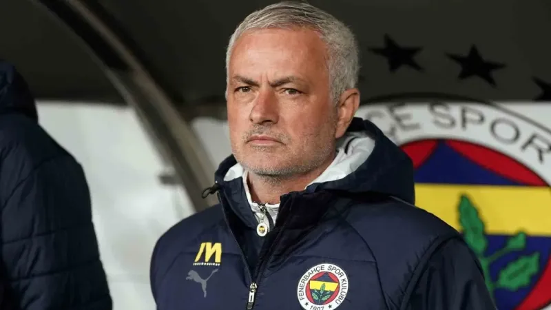 Fenerbahçe, Jose Mourinho ile de başarıyı yakalayamadı Fenerbahçe, Jose Mourinho ile de başarıyı yakalayamadı