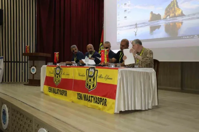 Yeni Malatyaspor’un yeni başkanı Haşim Karadağ oldu Yeni Malatyaspor’un yeni başkanı Haşim Karadağ oldu