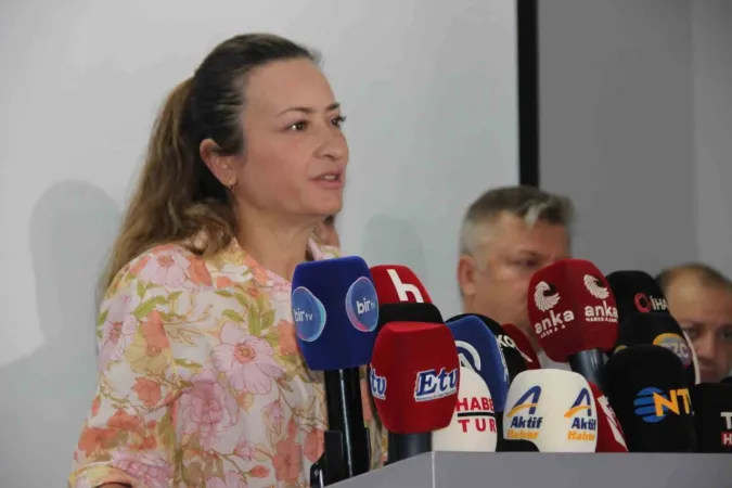 Ferdi Zeyrek’in sağlık durumu ciddiyetini koruyor Ferdi Zeyrek’in sağlık durumu ciddiyetini koruyor