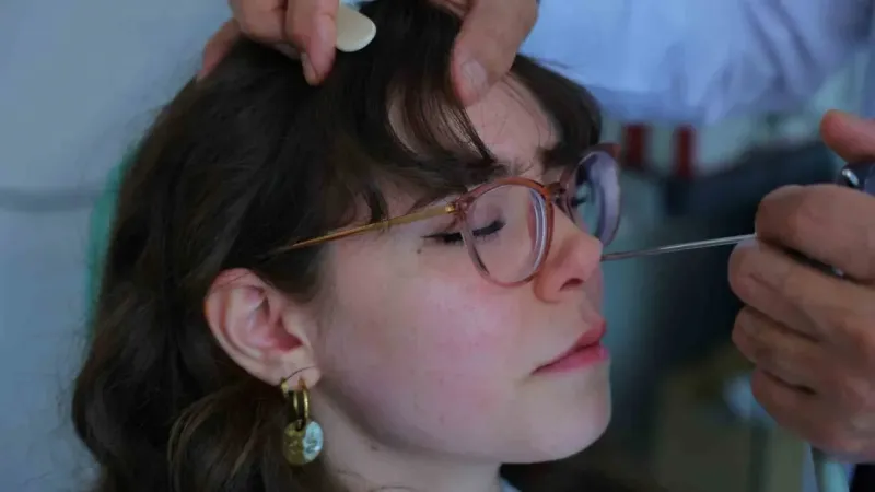 Geniz eti alınmazsa çene yapısı bozuluyor Geniz eti alınmazsa çene yapısı bozuluyor