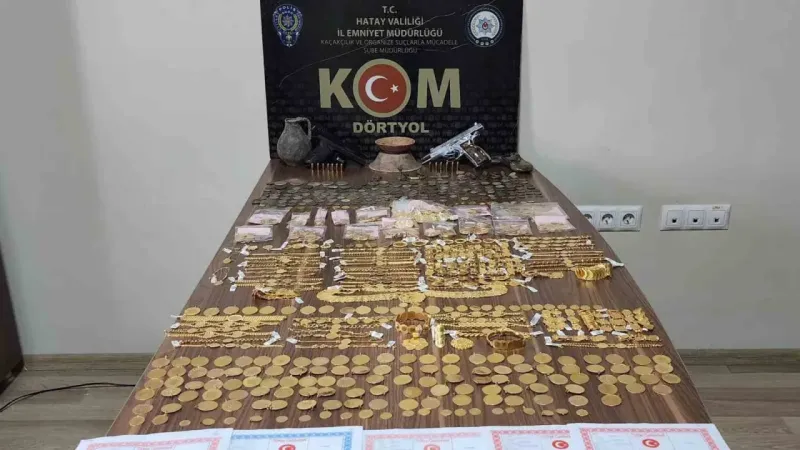 Hatay’da piyasaya sürülmeye hazır onlarca sahte altın ele geçirildi