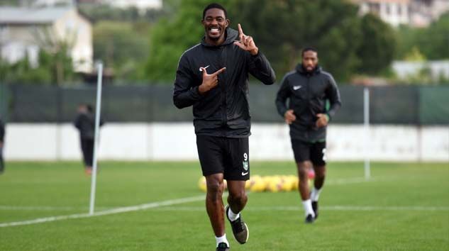 Denizlispor antrenmanlara başladı
