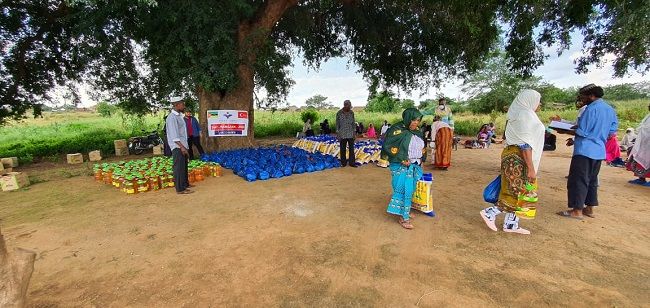 Kumanya yardımları Türkiye genelinde devam ediyor!