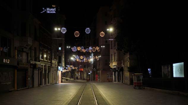 Sokağa çıkma yasağı bu gece 24:00’te sona eriyor