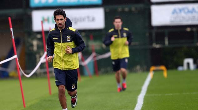 Fenerbahçe antrenmanlara başladı