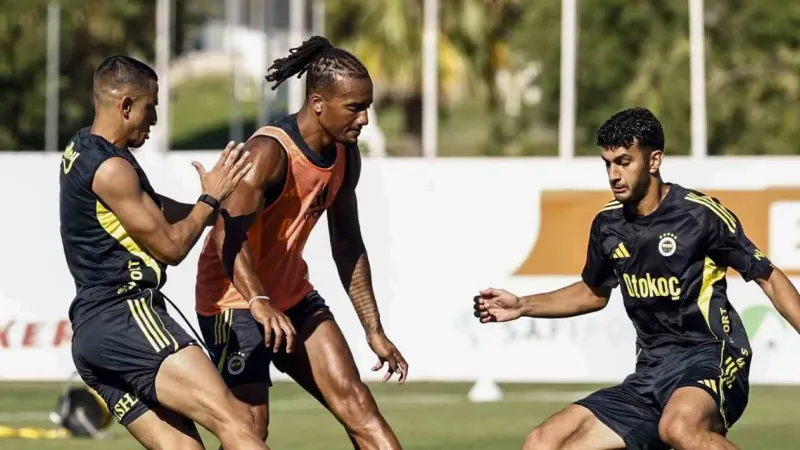 Fenerbahçe, yeni sezon hazırlıklarına devam etti Fenerbahçe, yeni sezon hazırlıklarına devam etti