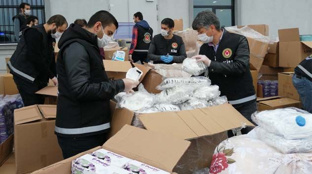 İstanbul’da 554 bin 170 adet tıbbi maske ele geçirildi