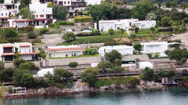 Yılmaz Özdil’in Bodrum’da bulunan milyon dolarlık villasında yıkım kararı çıktı