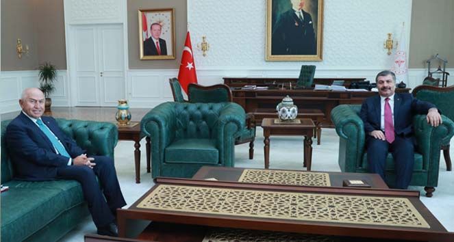 Sağlık Bakanı Koca, TFF Başkanı Özdemir ile görüştü