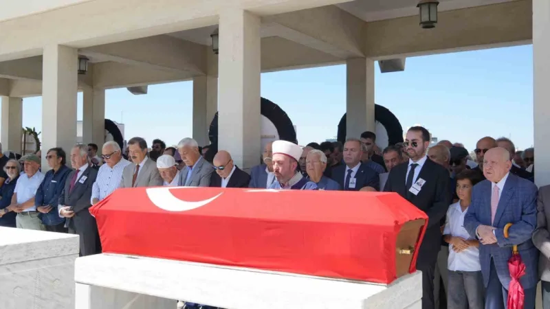 Eski Sağlık Bakanı Halil Şıvgın son yolculuğuna uğurlandı