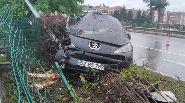 Samsun’daki kazada iki kişi yaralandı