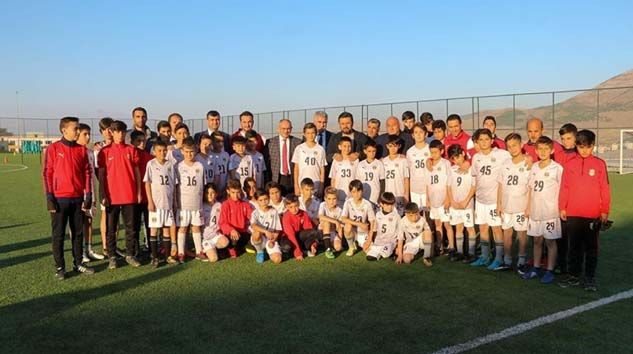 Bülent Uygun’dan Yerköspor Futbol Akademisi’ne övgü