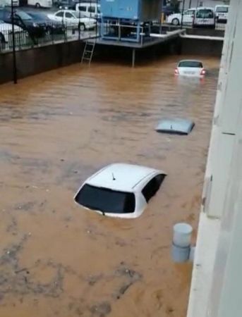 Meteorolojiden uyarı üstüne uyarı! Son dakika tatil haberleri geliyor