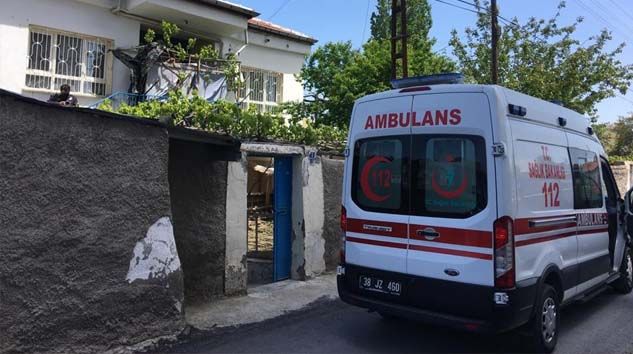 Kayseri’de bunalıma giren 77 yaşındaki adam kendini astı