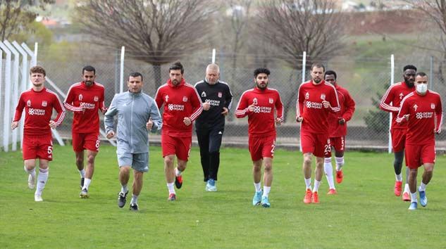 Sivasspor’a korona virüs testi yapılacak