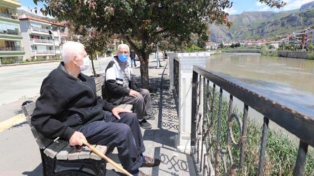 Amasya’da maskesiz sokağa çıkmak yasaklandı