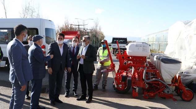 AK Parti Erzurum Milletvekili Aydemir: Hayır Çarşısı’nı kuranlara minnettarız