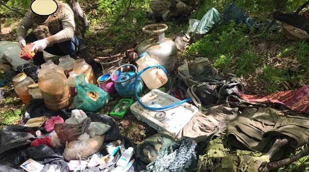 Mehmetçik Diyarbakır’da teröristlerin inlerine girdi