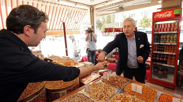 Hurma, kuru üzüm, kuru kayısı satışları çok büyük oranda düştü