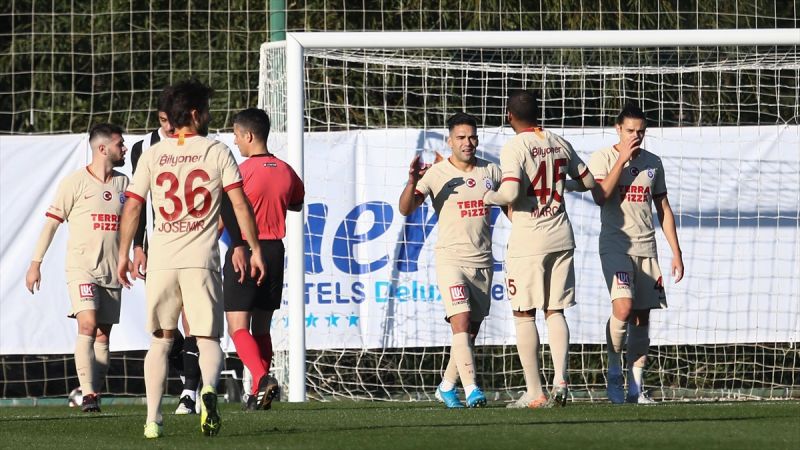 Galatasaray hazırlık maçında Altay’ı mağlup etti