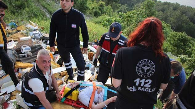 Fotoğraf çekerken uçuruma yuvarlanan genç kız iki saatte kurtarıldı