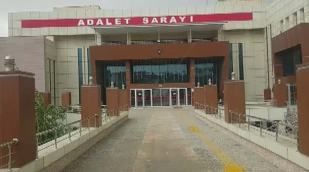 Hırsız zannettiği emekli polisi vurarak öldürdü