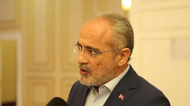 Aliya İzzetbegoviç bütün iyi insanlar için rol model bir şahsiyettir