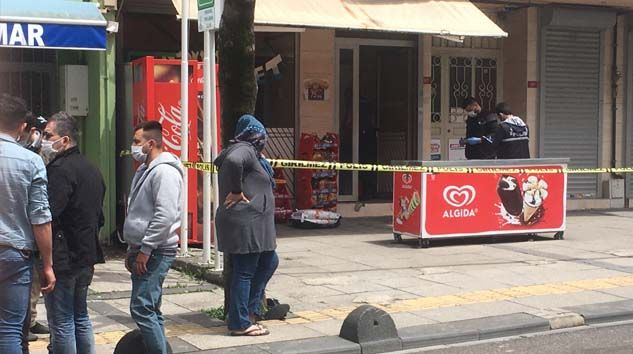 Otobüs şoförleri arasında kavga: Biri boğazını kesti, diğeri ayağından vurdu