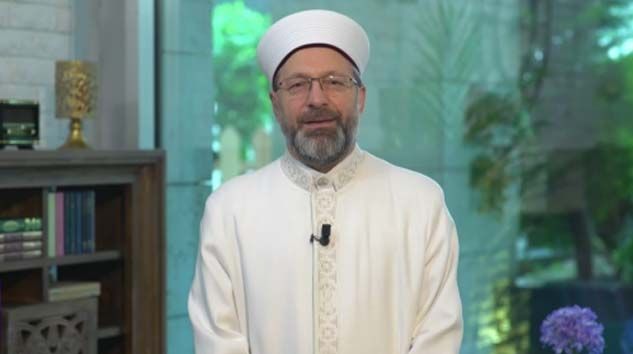 Ali Erbaş: Koronavirüs sebebiyle bayram namazı kılınmayacak